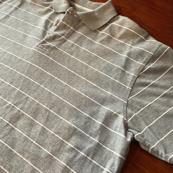 Men’s Polo size Large - Picture 2 of 7